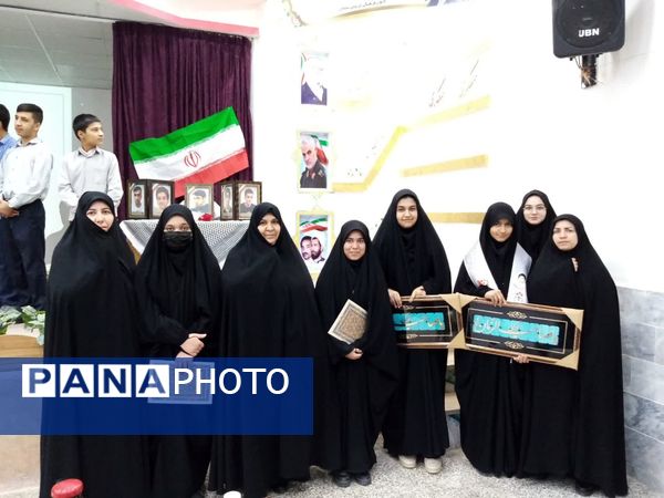  مراسم تحلیف فرماندهان واحد بسیج دانش آموزی خلیل آباد