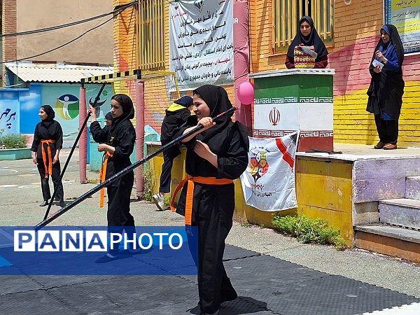 برگزاری المپیاد ورزشی درون مدرسه‌ای در دبیرستان سیزده آبان ناحیه یک کرج