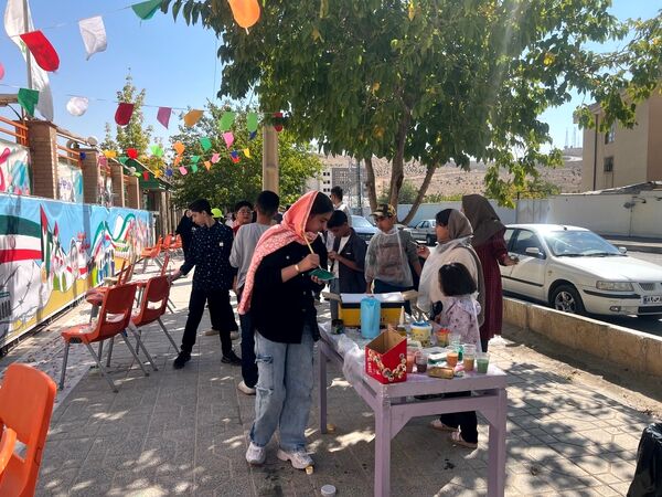 رنگ‌آمیزی دیوارنگاره‌ از ظهور تا مقاومت توسط کودکان و نوجوانان استان چهارمحال و بختیاری
