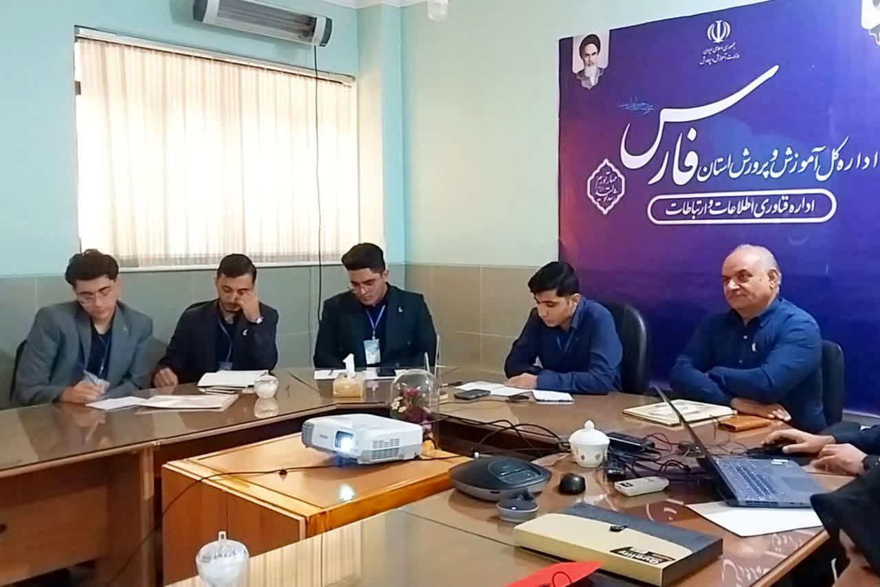 اتحاد و ارائه راهکار کلید حل مشکلات دانش‌آموزان است