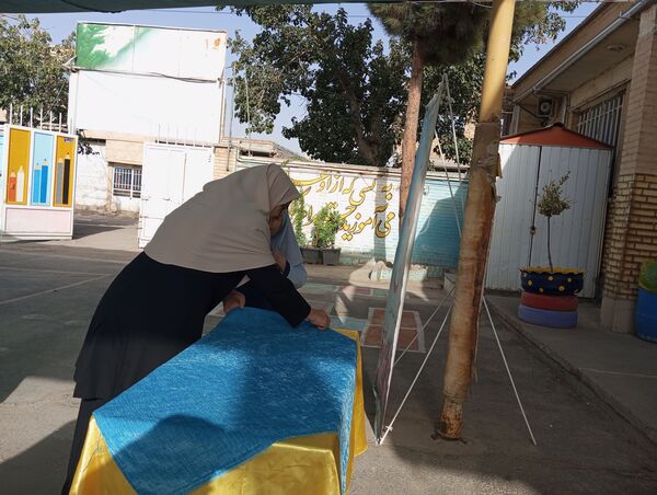 جشن شکوفه‌های دبستان ناهیدنخودی نیشابور