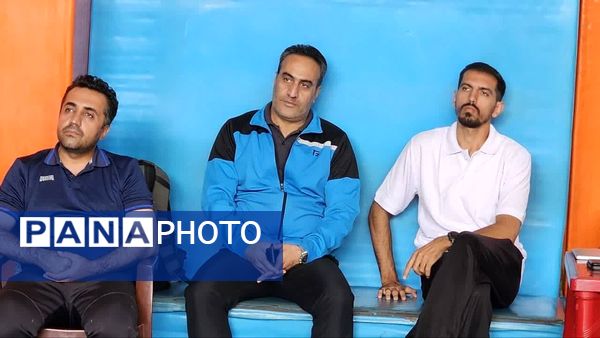 برگزاری دوره‌های توانمندسازی مربیان تربیت‌بدنی در جهت ارتقا سطح کیفی آموزش و پرورش منطقه 14