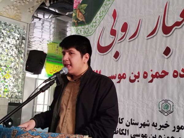 آیین غبارروبی ضریح مطهر امامزاده حمزه بن موسی کاظم (ع)