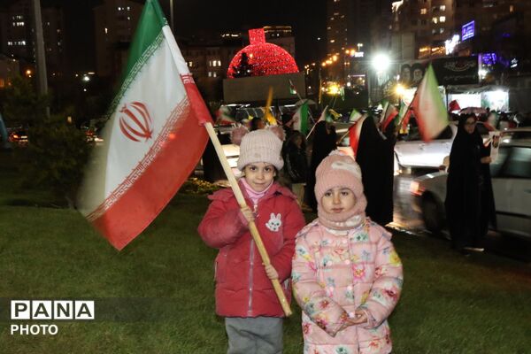 هم‌صدایی خانواده‌ها و مردم تبریز در گردهمایی خیابانی