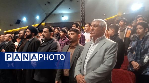 هم‌نوا شدن دل‌ها با آیات وحی در محفل انس با قرآن کریم