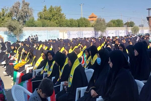 مانور یاوران انقلاب دانش‌آموزان عشایری