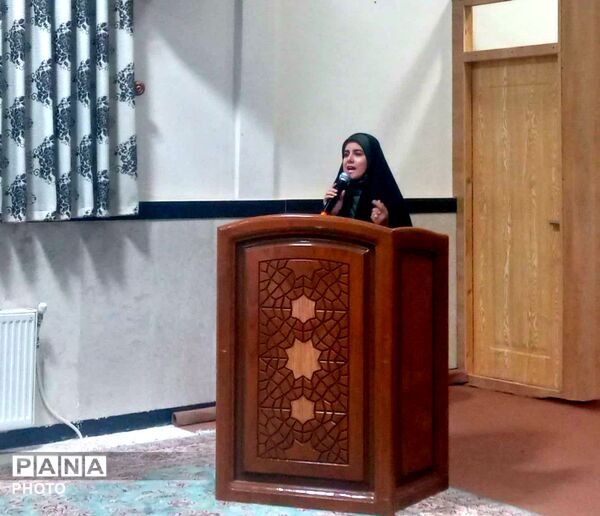 جنگ شادی و محفل انس با قران دبیرستان خاص فرهنگ در حسینیه شهید قاجاریان