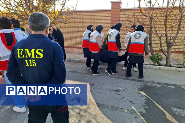 مانور سراسری زلزله و ایمنی در پردیس