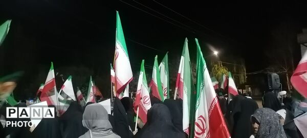 حضور پرشور مردم در بلوار حسینیه شهدای شهر بار