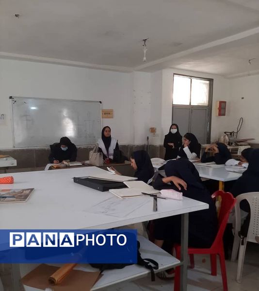 هفته بهداشت روان هنرستان زهرای مرضیه حاجی‌آباد