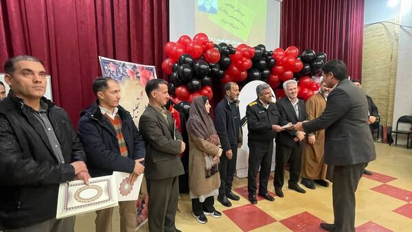  همایش تجلیل از نخبگان کنکور شهرستان اسکو 