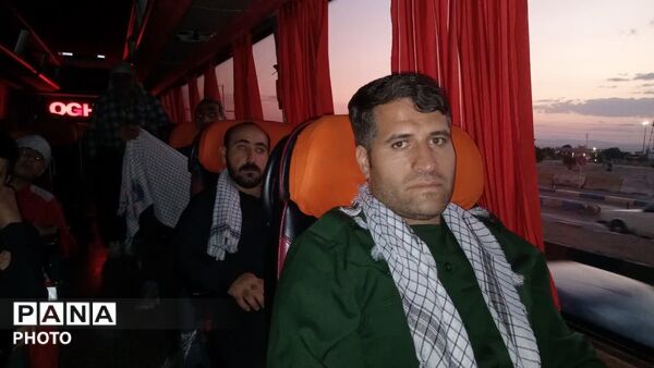 وداعِ بی‌قرار؛ پیوندِ میلیونیِ ایران در سوگِ امامِ شهید 