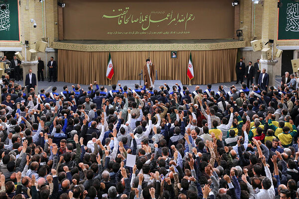 دیدار کارگران با رهبر معظم انقلاب
