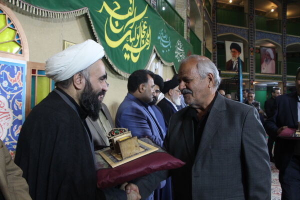 تجلیل از پیر غلامان حسینی در آیین نخل عاشقی ۲