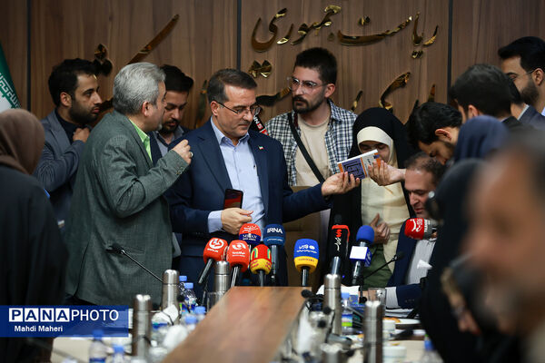 نشست خبری رئیس سازمان اداری و استخدامی کشور