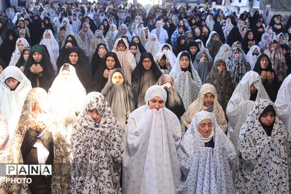 نماز جمعه بهارستان