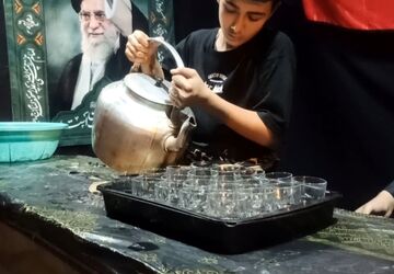 پناه در سایه‌ خیمه‌ها روایتی از حضور مردم در دهه دوم محرم