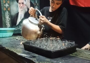 پناه در سایه‌ خیمه‌ها روایتی از حضور مردم در دهه دوم محرم