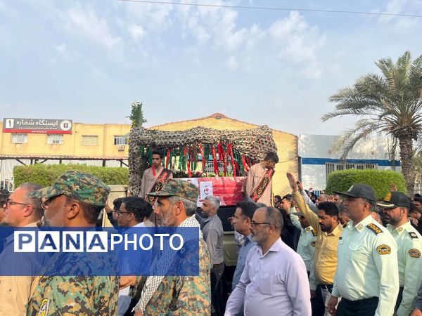 تشییع شهید مدافع امنیت در بندرعباس