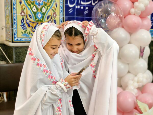 جشن عبادت کلاس سومی‌های تیکمه‌داش