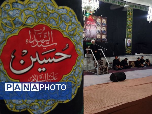 بازدید رئیس شورای شهر و امام جمعه کاشمر از حسینیه حسینی روستای قوژد