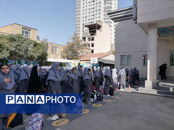 دبستان مصلی نژاد حضرت زینب میزبان مراسم آغاز سال تحصیلی شد