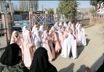 بزرگداشت میلاد حضرت زینب (س) و روز پرستار در مدرسه شهید جلالی دیباج