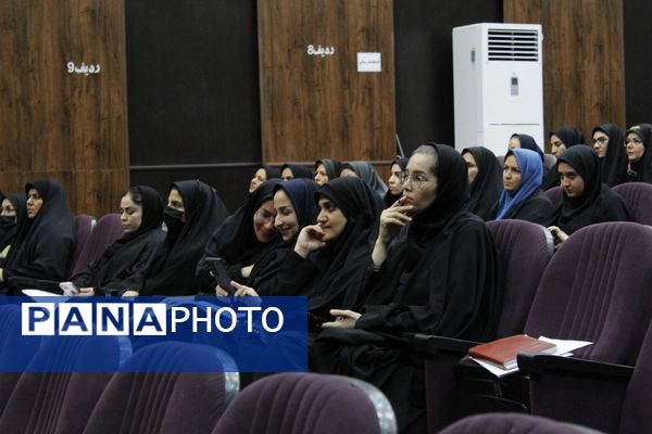 همایش «سفر یادگیری» در شهرستان گرمه 