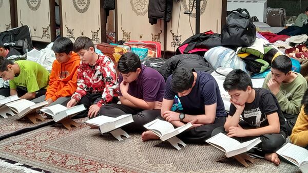  محفل انس با قرآن در اعتکاف سه روز در بهشت
