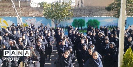 شروع پرشور سال تحصیلی در دبیرستان شاهد دخترانه الیگودرز