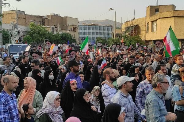 مردم شیراز باری دیگر به صحنه آمدند  و وعده صادق ۳ و عید غدیرخم را جشن گرفتند