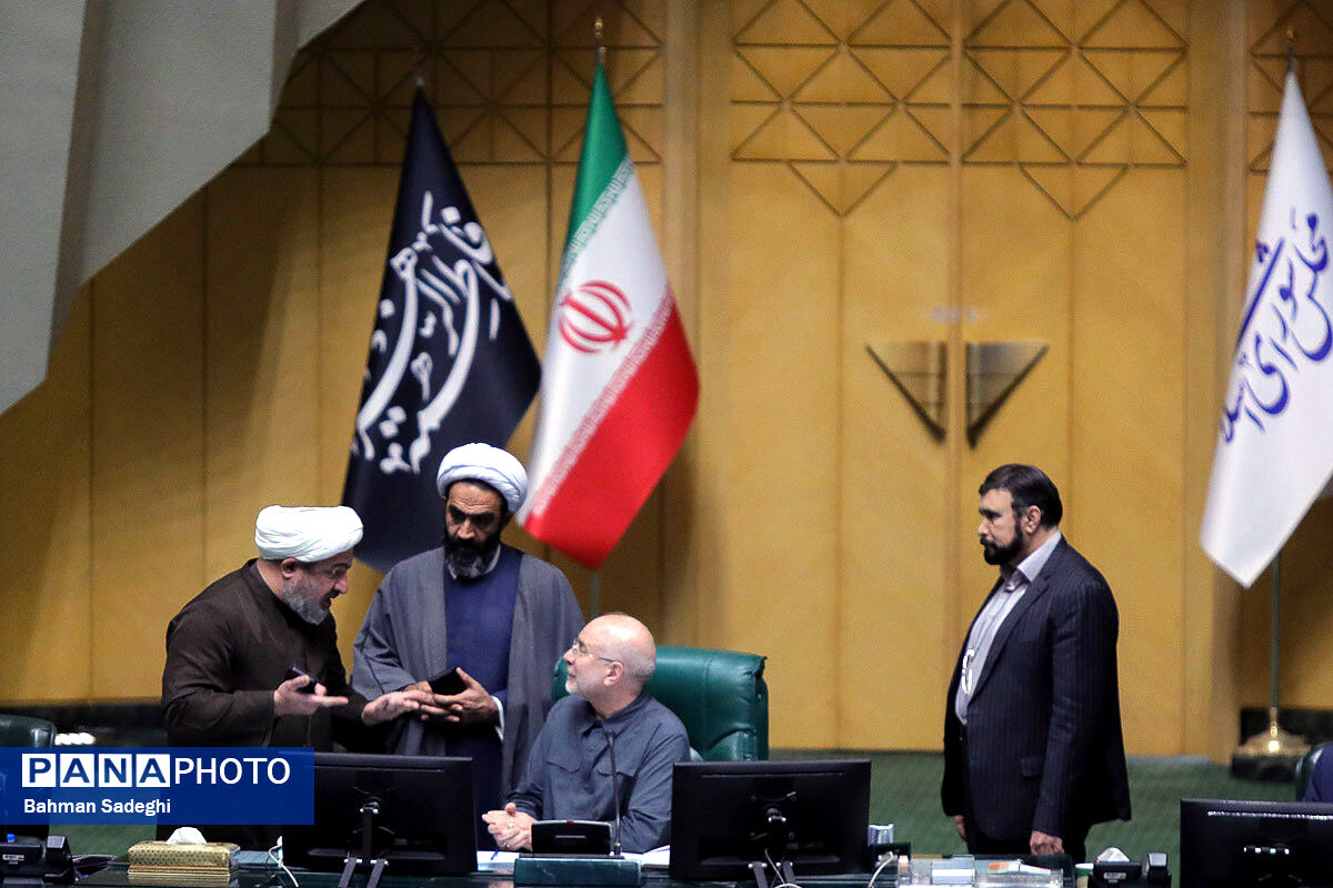 انتخابات هیات رئیسه مجلس‌ دوشنبه برگزار می‌شود