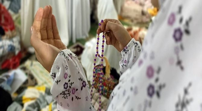 مراسم معنوی اعتکاف دانش‌آموزی در مسجد ابوالفضل ناحیه 1 کرج 