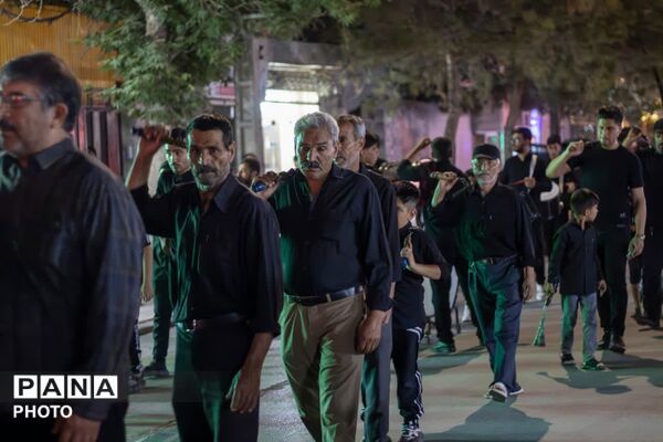 اجتماع پرشور عزاداران حسینی در  مشهد