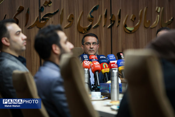 نشست خبری رئیس سازمان اداری و استخدامی کشور