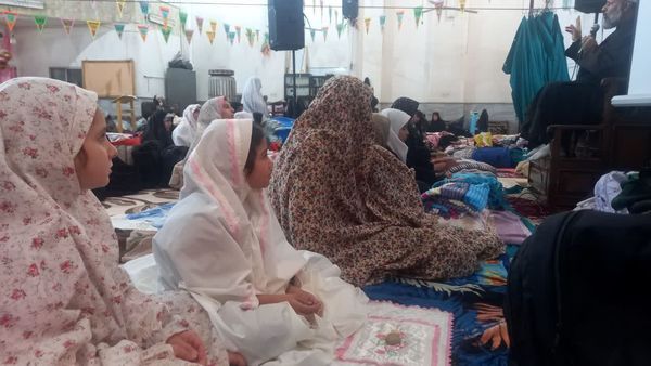 برپایی اعتکاف در مسجد جامع روستای صرم قم