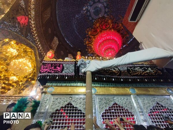 حال و هوای حرم امامین عسکریین خانه پدری امام زمان (عج)