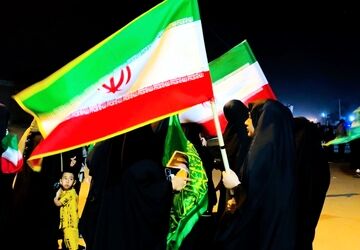 نورِ حضور؛ تصاویری از عشق و وفاداری در عنبرآباد