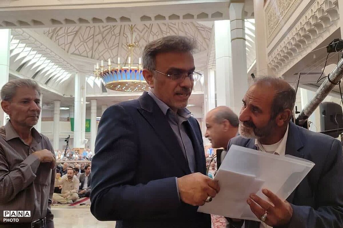 دانش‌آموزان با تلفیق آموزش و تربیت، مسیر کمال را بپیمایند