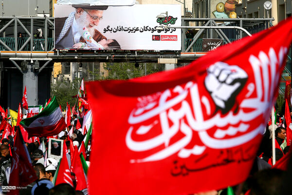 مراسم تشییع پیکر مطهر رهبر شهید انقلاب در تهران - 4