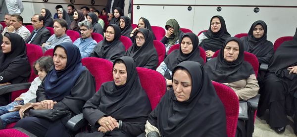 برگزاری جشن سپاس معلم در پلدختر و قدردانی از معلمان برتر