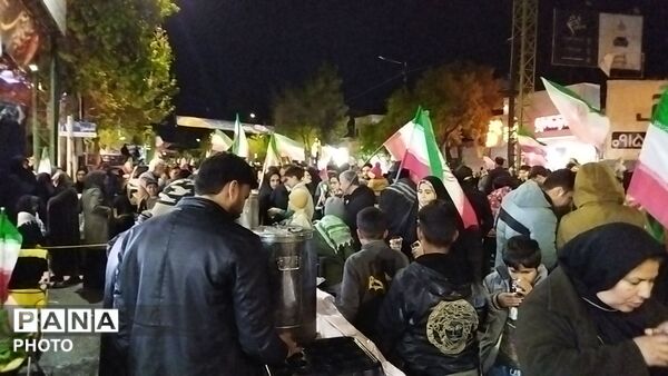 گذری بر فعالیت موکب مردمی شهید مصطفی صدر زاده در مراسم چهلم رهبر شهید و شهدای میناب