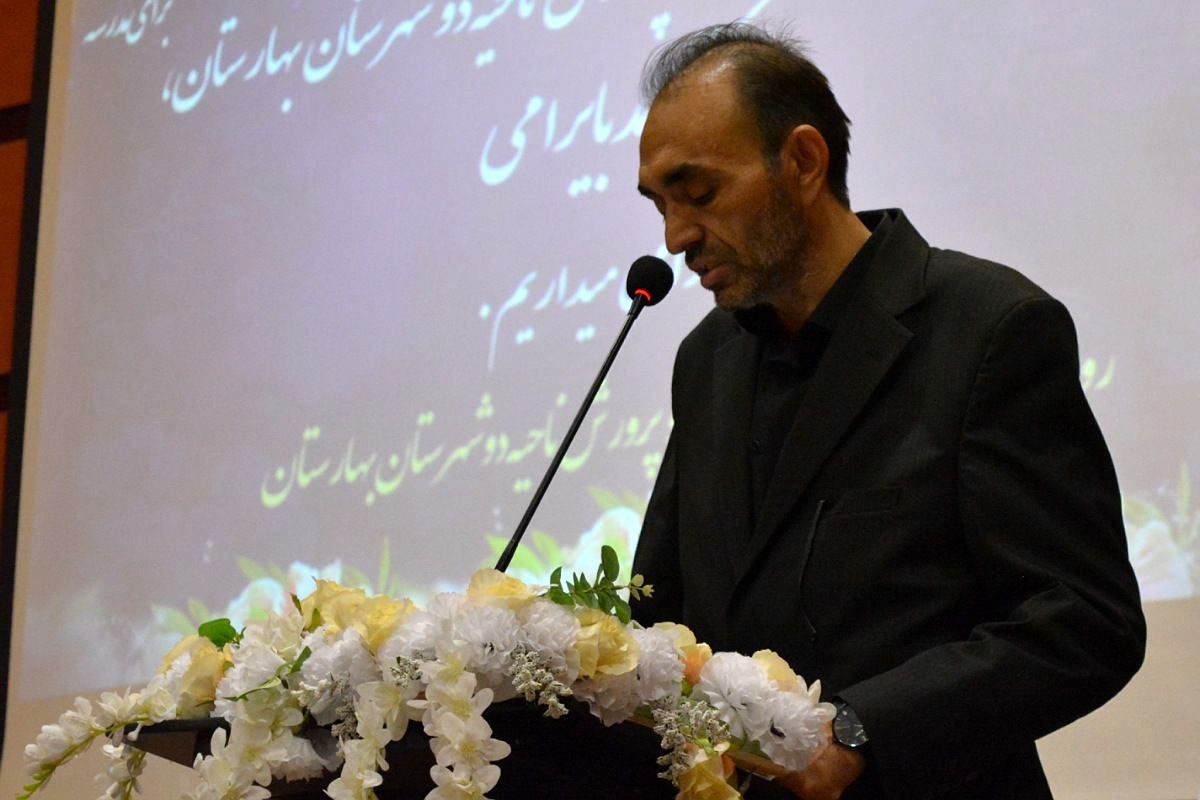 تبدیل کالبد خشک مدرسه به روح پویای تربیت، هدف اصلی اساتید آموزش و پرورش است