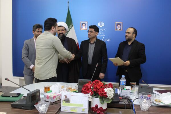 تقدیر از خبرنگاران در گلوگاه 