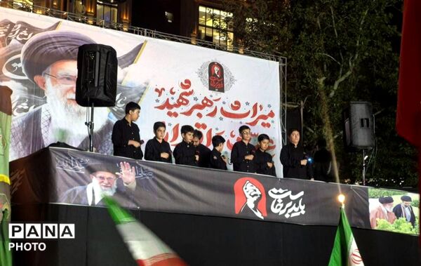 وقتی تمام شهر، رنگ سوگ او را به خود می‌گیرد