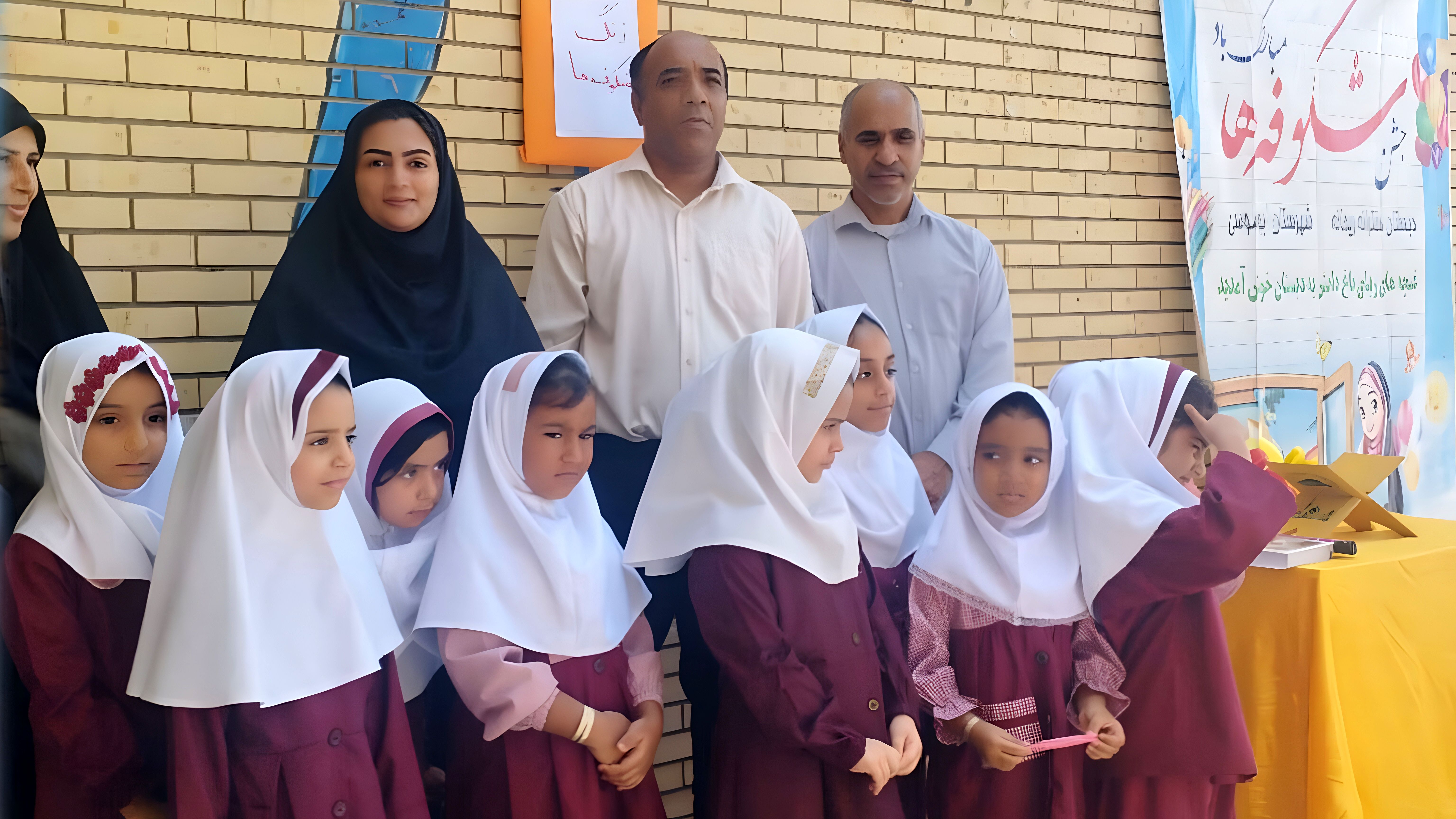 بازگشایی مدارس بوموسی با شور دانش‌آموزان و جشن شکوفایی