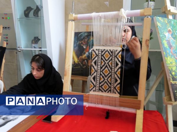 آیین تجلیل از معلمان نمونه استانی در بجنورد