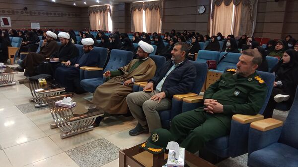 نشست فعالان امر به معروف و نهی از منکر 