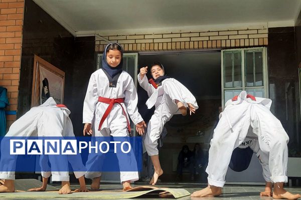 المپیاد درون مدرسه‌ای در مدارس بهارستان دو