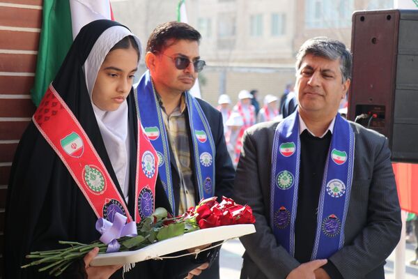 برنامه نمادین استانی و مانور تشکیلاتی یاوران انقلاب در خراسان رضوی
